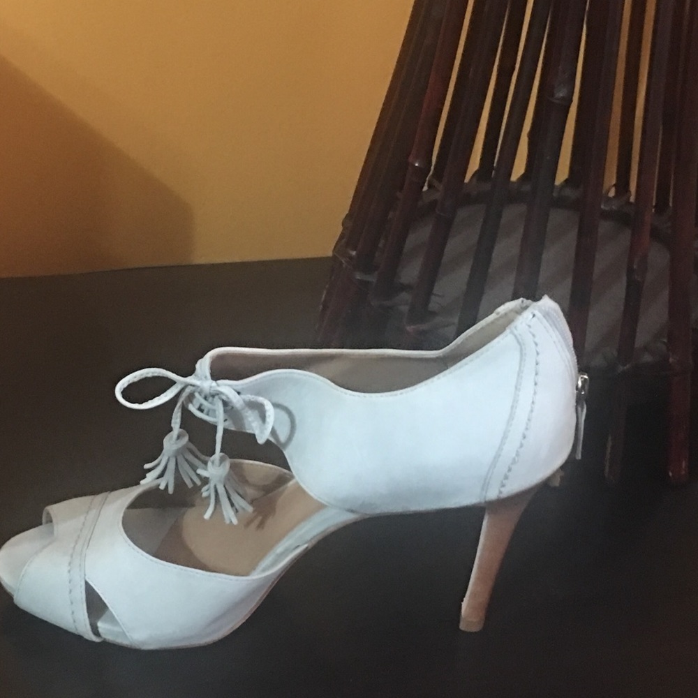 Shoes - Picture 2 of 2